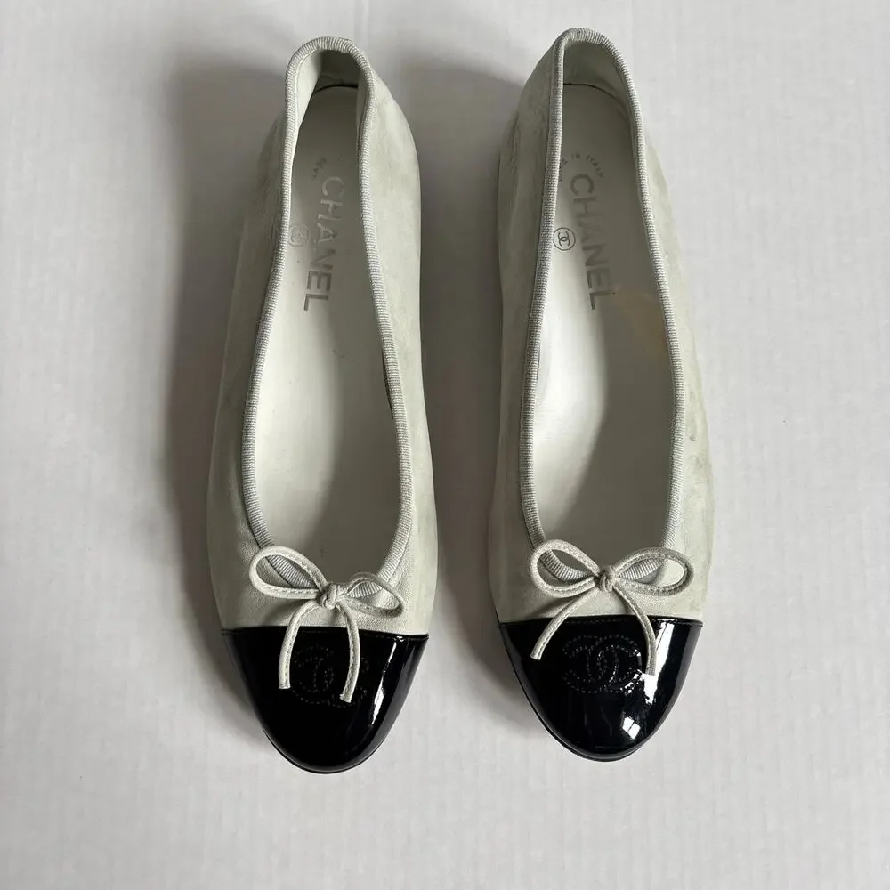 Chanel Cap Toe CC Logo Ballet Flats Gray Black Patent Leather Shoes Size EU 41 - Picture 3 of 16